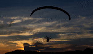 Cápsulas de microfone para fones de comunicação para paramotor e parapente
